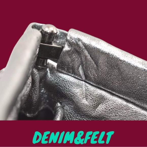 🩶MIU MIU Metallic Matelasse Silver Leather Chain Crossbody Bag/Purse | PRELOVED - Picture 10 of 16